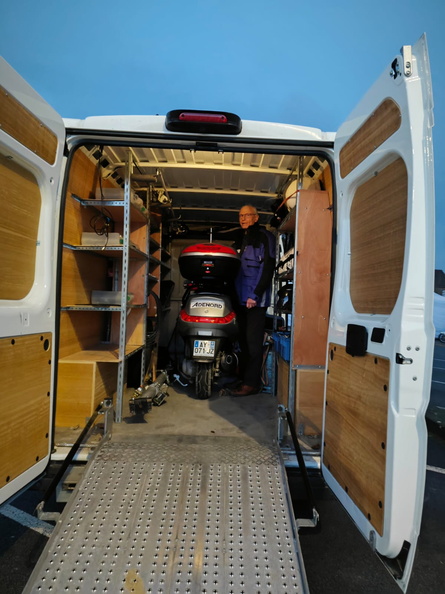 WhatsApp Image 2024-12-15 at 14.49.24 (1).jpeg